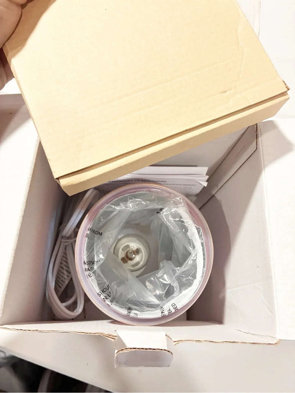 Scentsy Cast - Pink with Spring Pack Warmer New in Box Home Scent